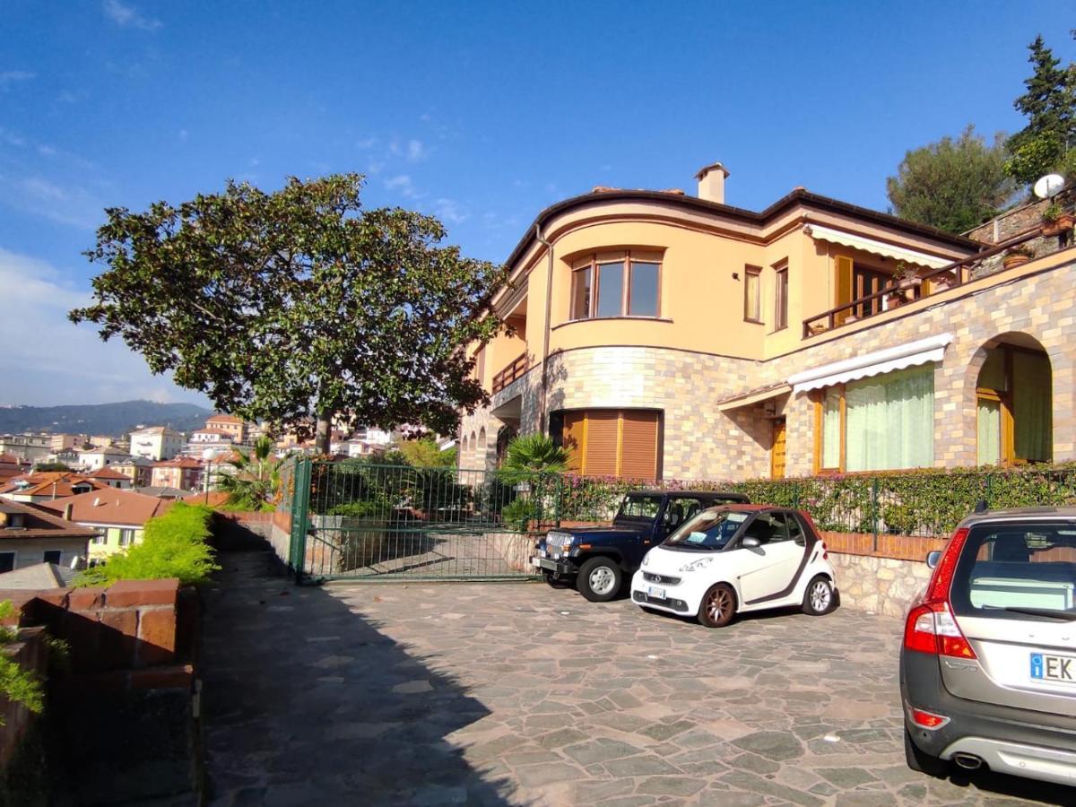 Appartamento Fronte Mare, Vista Mozzafiato Varazze Eksteriør bilde